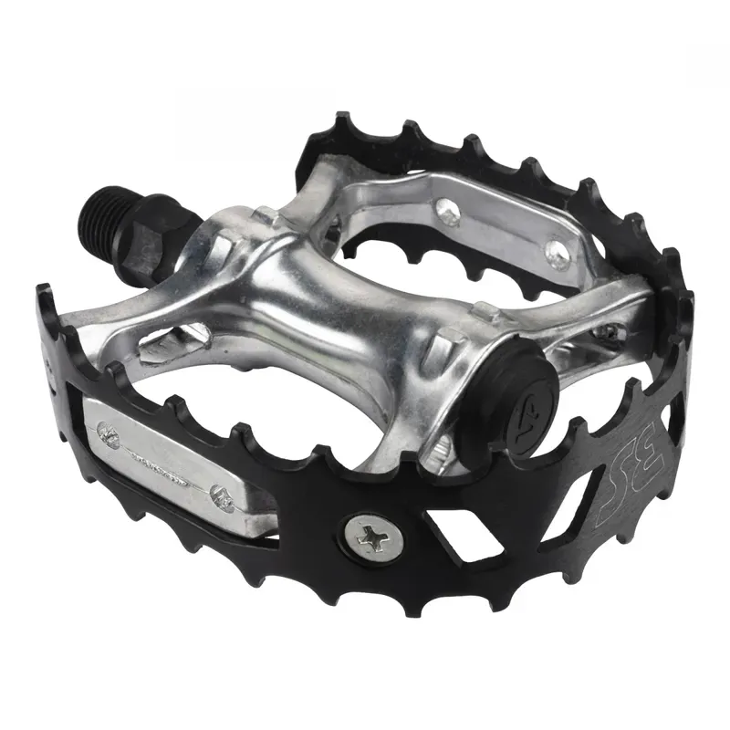 SE Bikes Bear Trap 9/16-inch Platform Pedals in Silver/Black